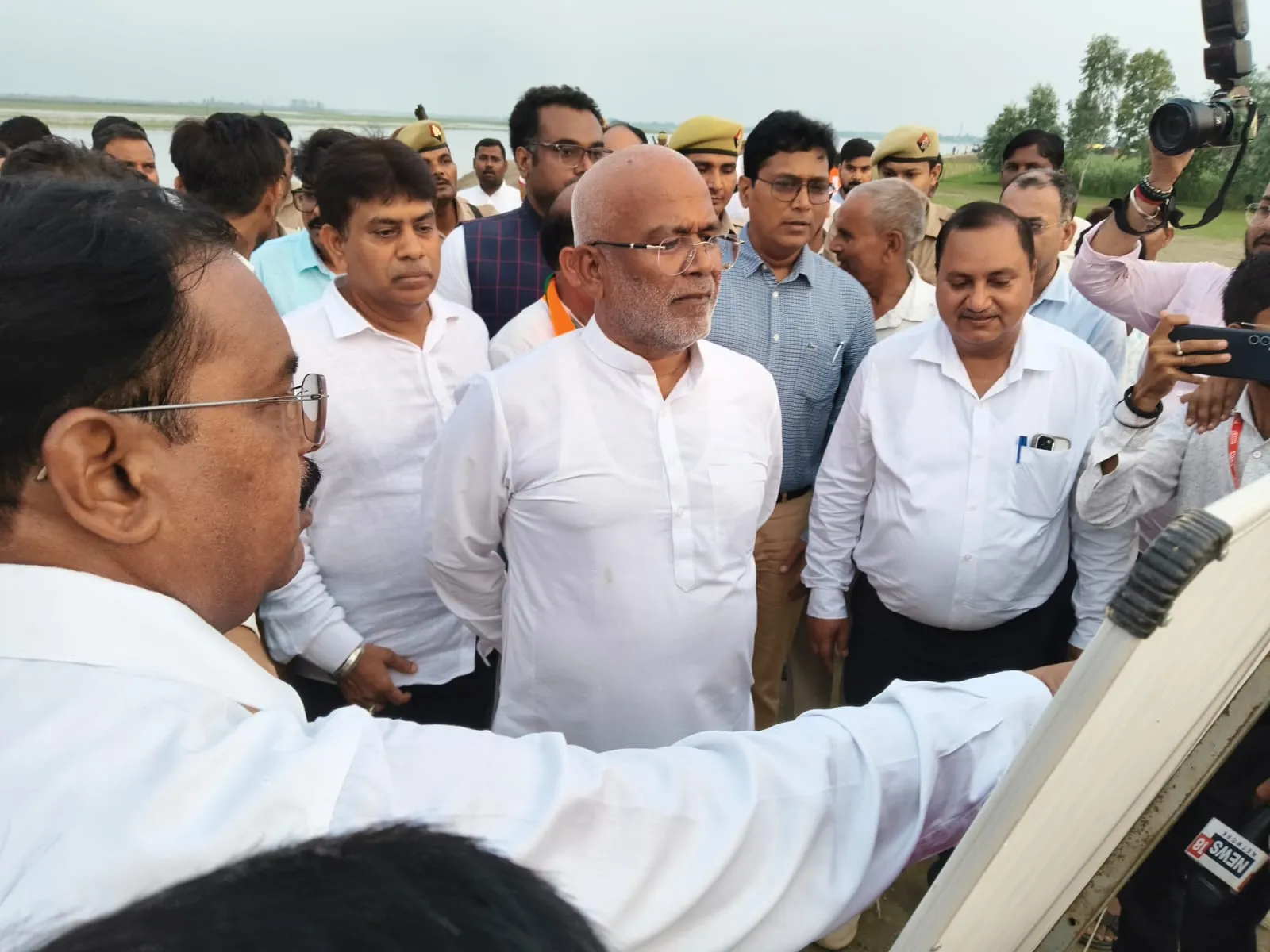 जल शक्ति मंत्री ने शारदा नदी के कटानरोधी कार्यों का किया निरीक्षण,24 घंटे निगरानी के दिए निर्देश