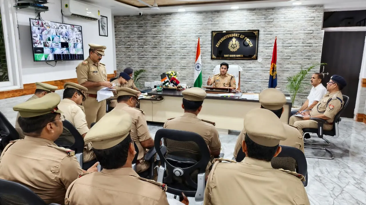 पुलिस अधीक्षक द्वारा कानून-व्यवस्था बनाए रखने हेतु समस्त थाना प्रभारी को दिए गए आवश्यक दिशा-निर्देश