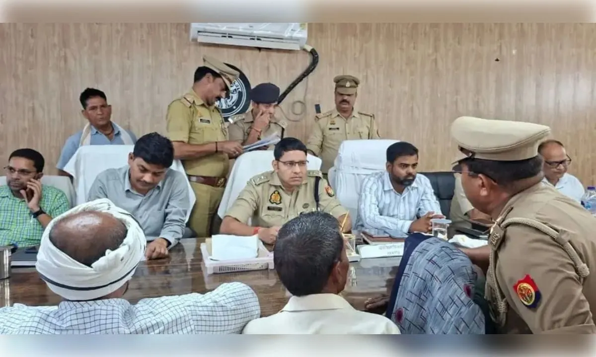 सम्पूर्ण समाधान दिवस पर एसपी ने सुनीं जनसमस्याएं, निस्तारण के दिए निर्देश
