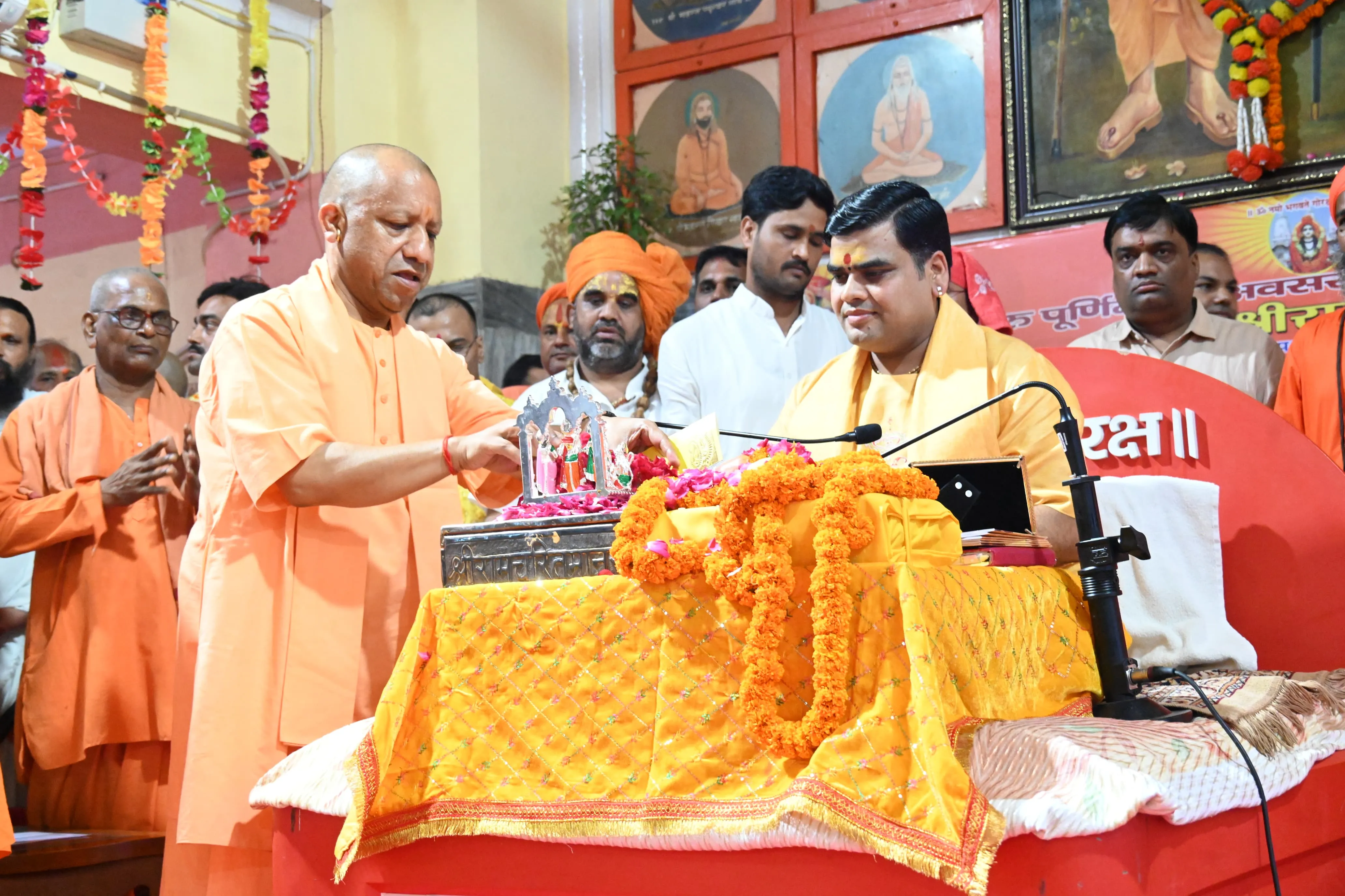 भक्ति के बिना जीवन में होती है अंधकार, अराजकता व अज्ञानता : सीएम योगी