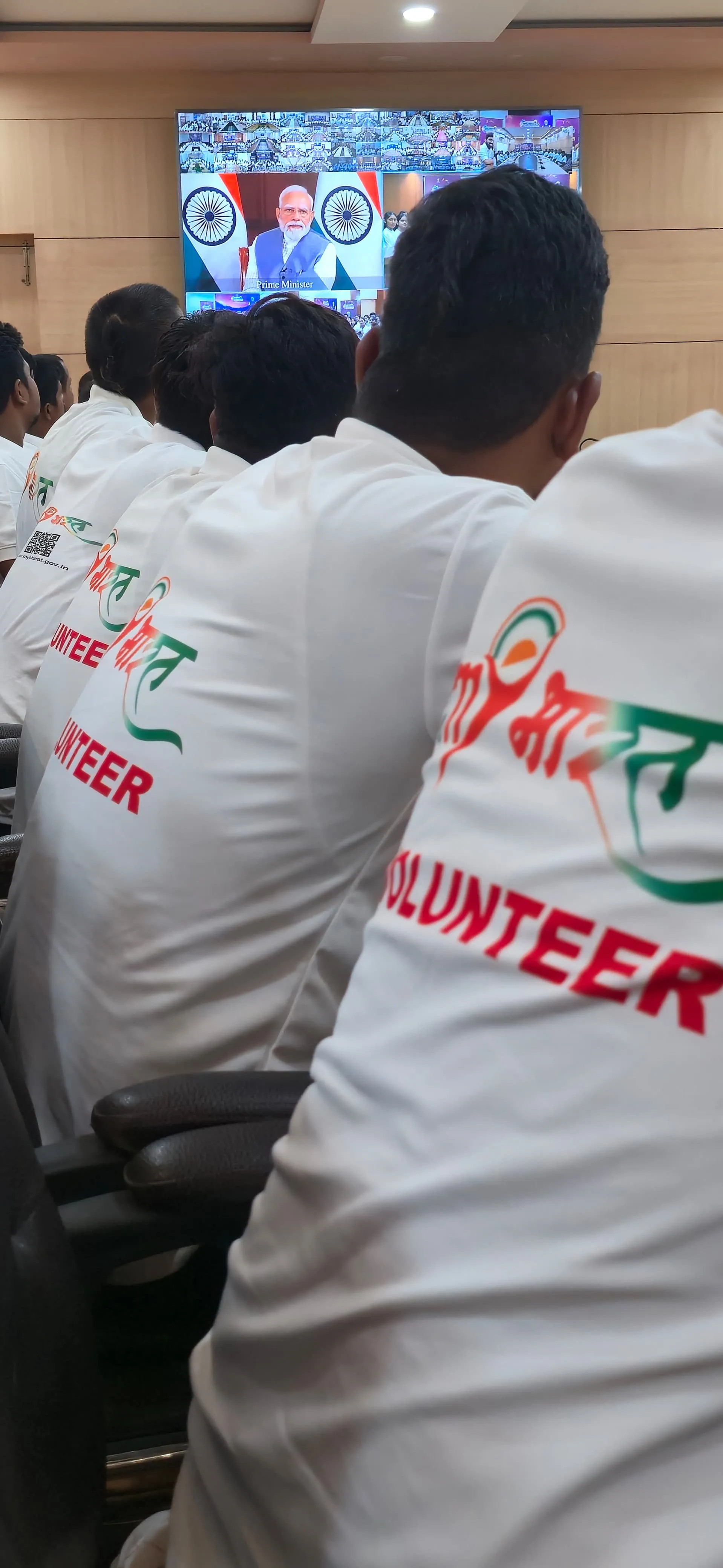 एडीएम की अध्यक्षता में प्रधानमंत्री का प्रेरणादायी वर्चुअल संवाद कार्यक्रम का हुआ आयोजन