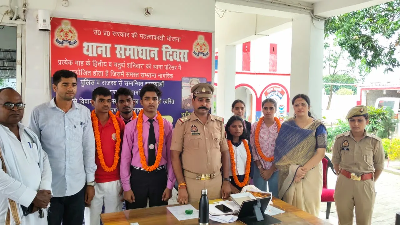 गुरु पूर्णिमा के पावन अवसर पर महुली पुलिस की अनूठी पहल