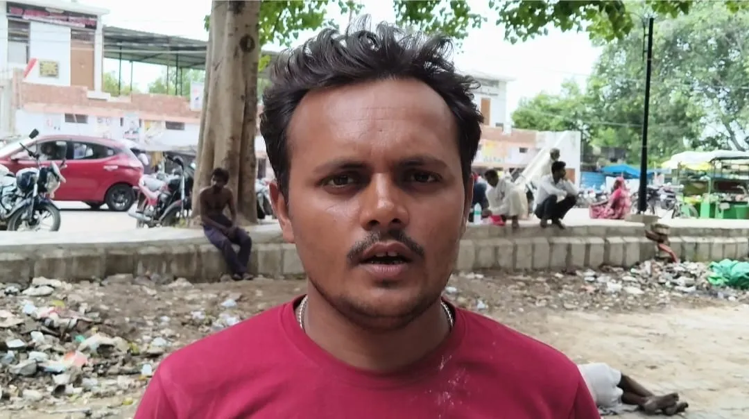 मारपीट करने वालों पर कार्यवाही की मांग