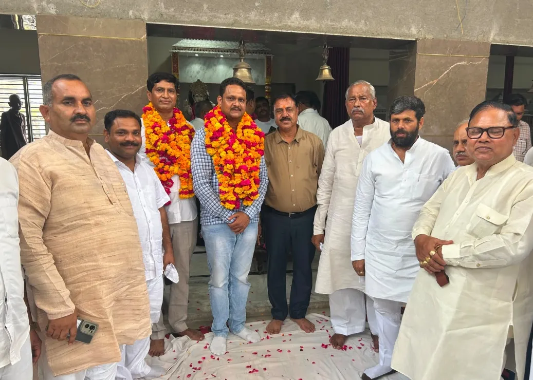 हरेंद्र यादव बने योगिराज भगवान श्री कृष्ण जन्म जयंती समारोह समिति के अध्यक्ष