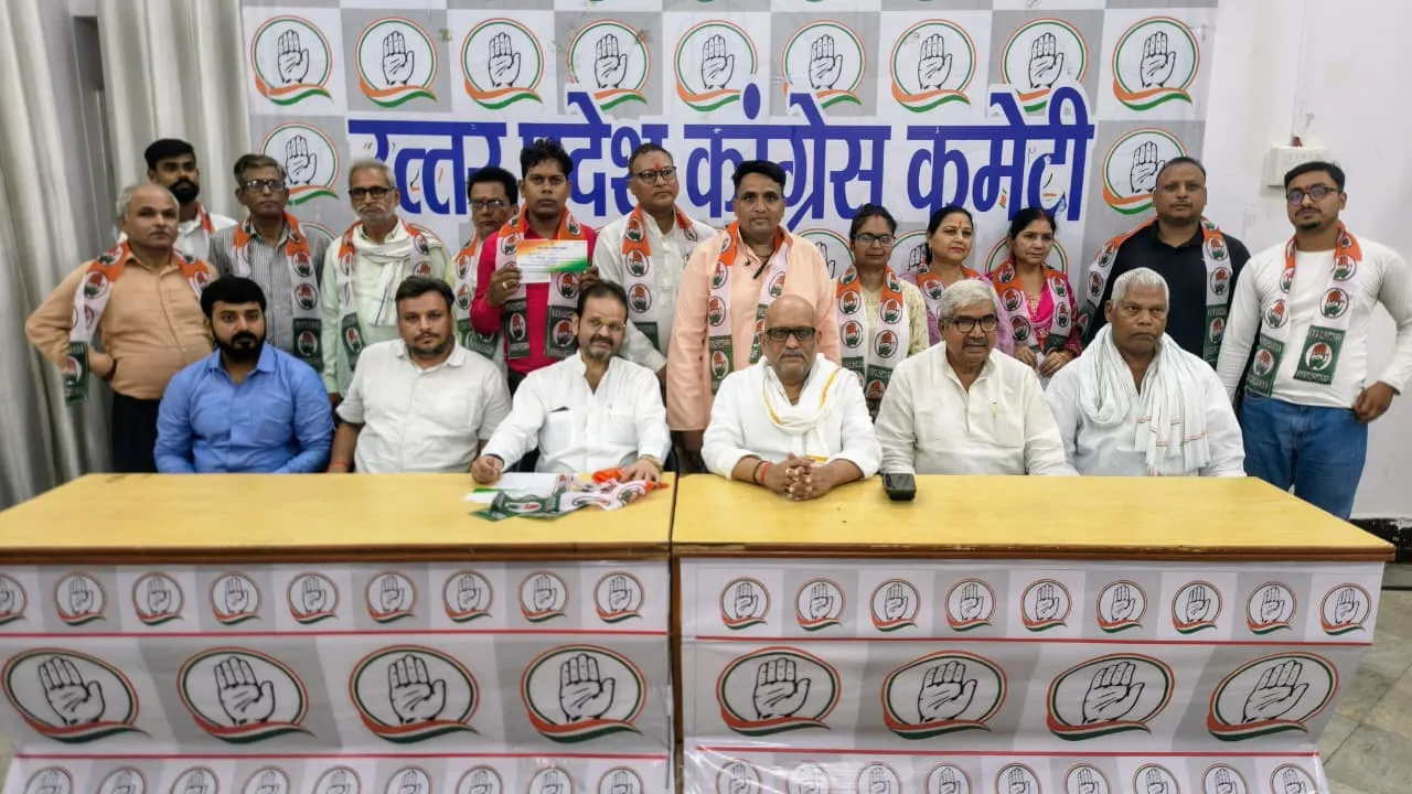 कई नेताओं ने थांमा कांग्रेस का हाथ 