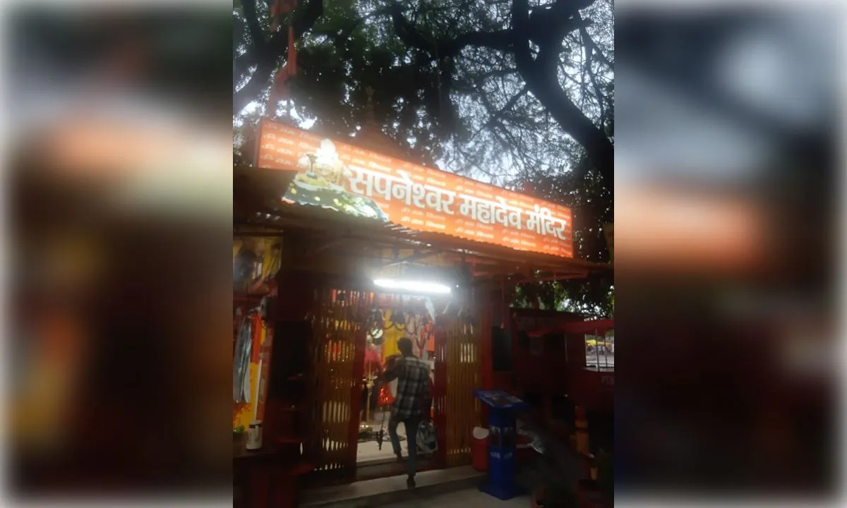 सपनेश्वर मंदिर से मुकुट, अर्घा, कैमरें चोरी 