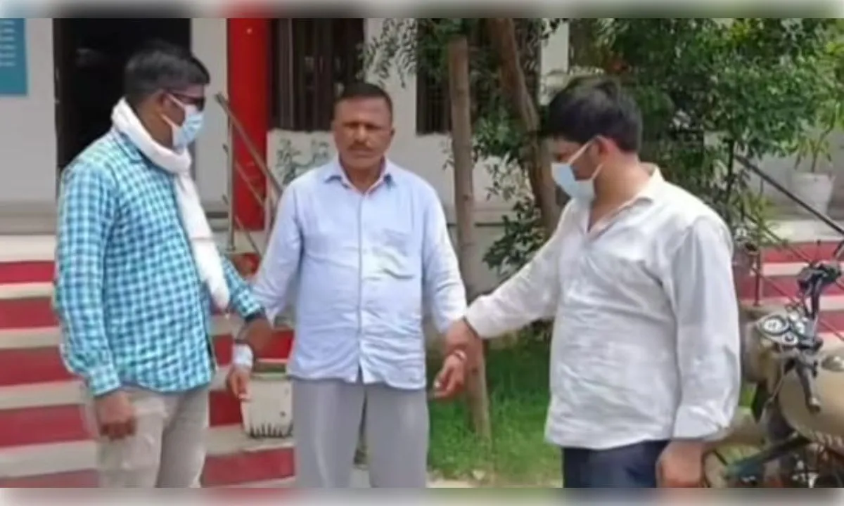 नगरपालिका के अमीन को एक लाख रुपए रिश्वत लेते रंगे हाथ एंटी करप्शन ने पकड़ा 