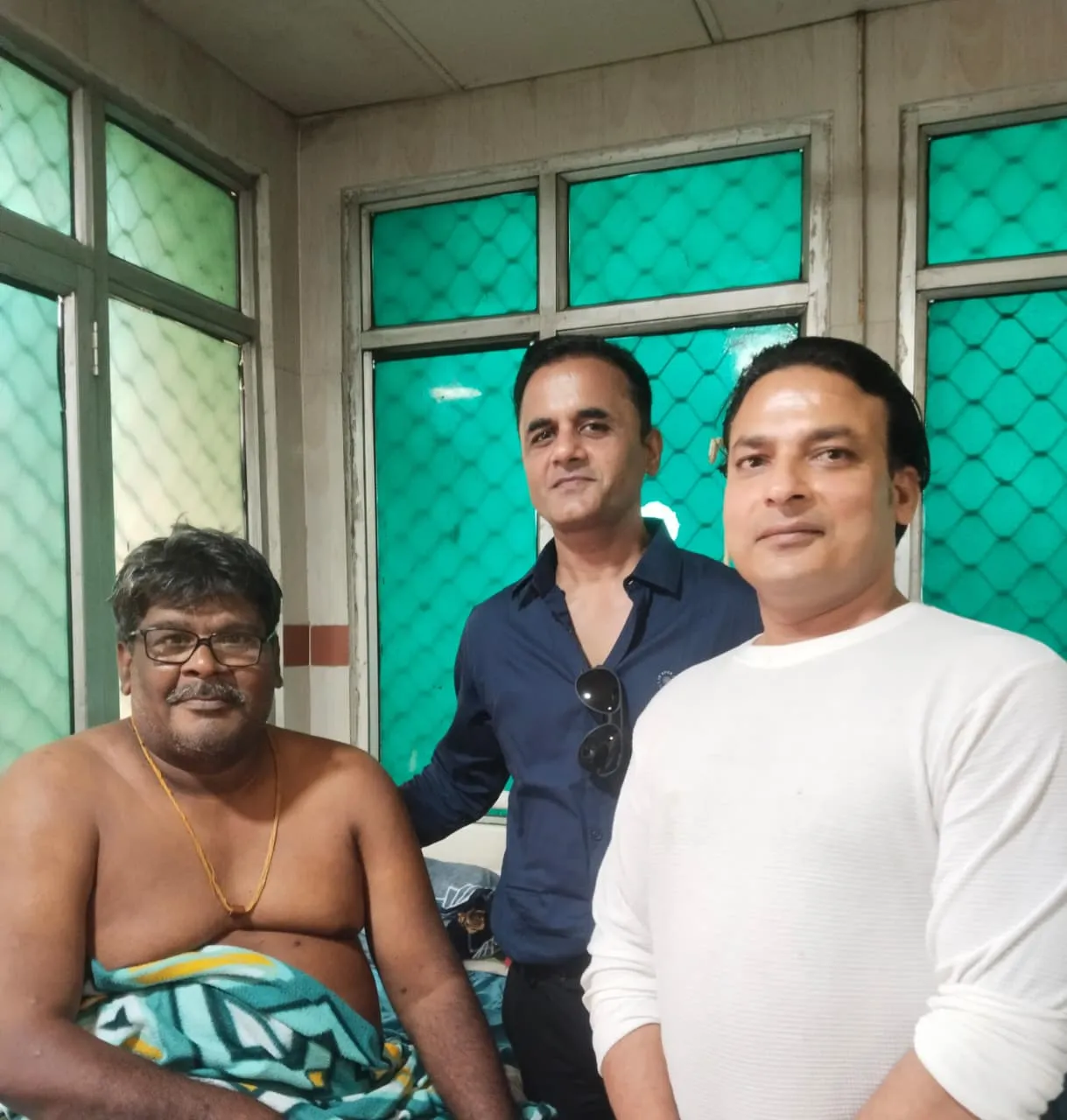 सिविल अस्पताल के डॉक्टरों ने निकाला मरीज के कंधे ट्यूमर