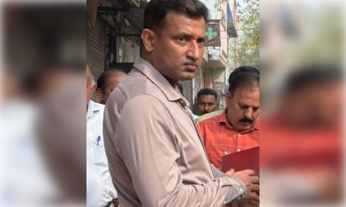रिश्वत के खेल में पकड़ा अफसर बाहर! MCD डिप्टी कमिश्नर को बेल, भ्रष्टाचार पर फिर उठे सवाल”