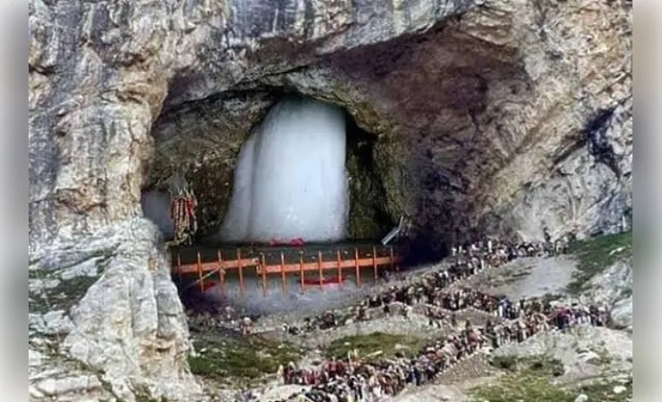 अमरनाथ यात्रा को लेकर बड़ी अपडेट, प्रशासन ने श्रद्धालुओं के लिए जारी की एडवाइज़री 