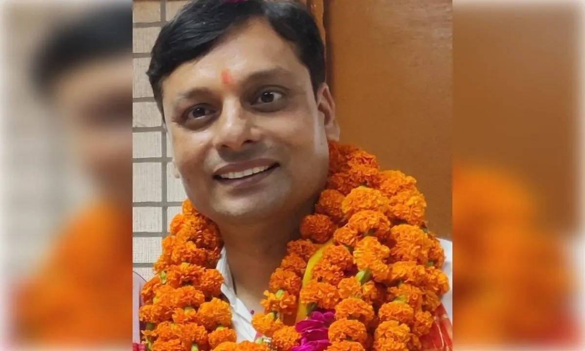 सीएमआई आनंद मिश्रा फिर बने एनआरएमयू वाणिज्य शाखा के मंत्री