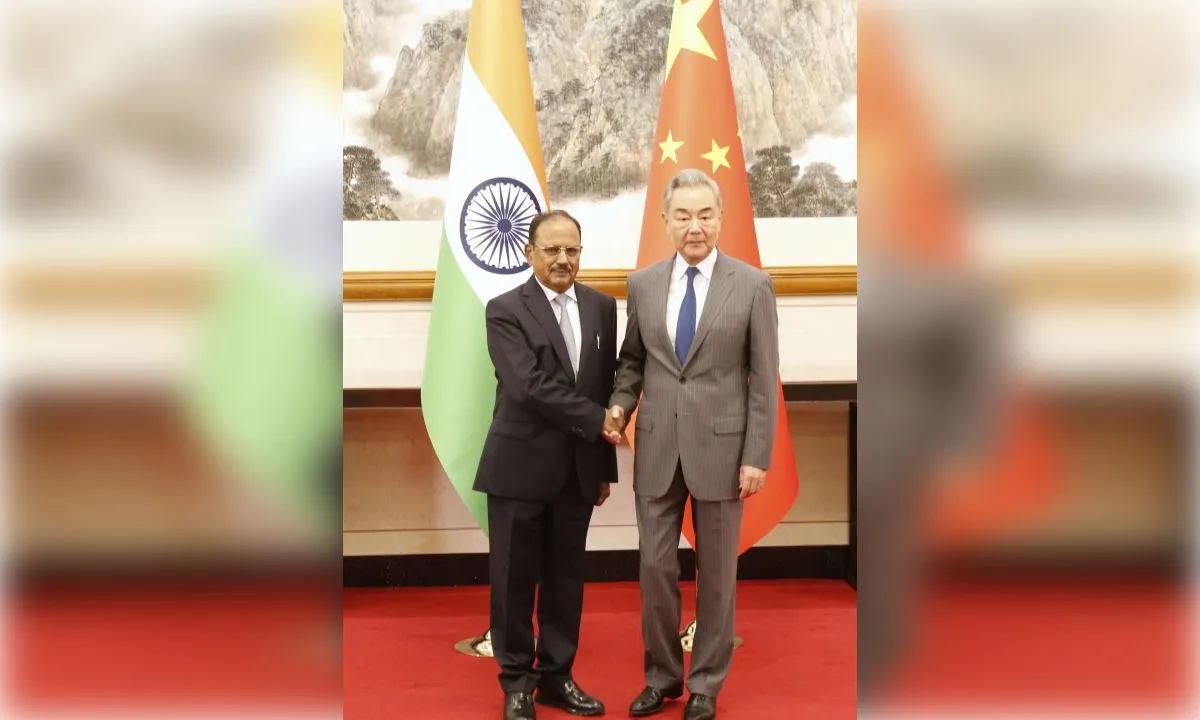 भारत-चीन सीमा पर शांति जरूरी, डोभाल-वांग यी में सहमति