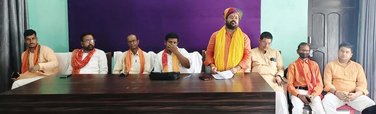कावडियों की 24 घंटे सेवा करेगा विश्व हिन्दू महासंघ