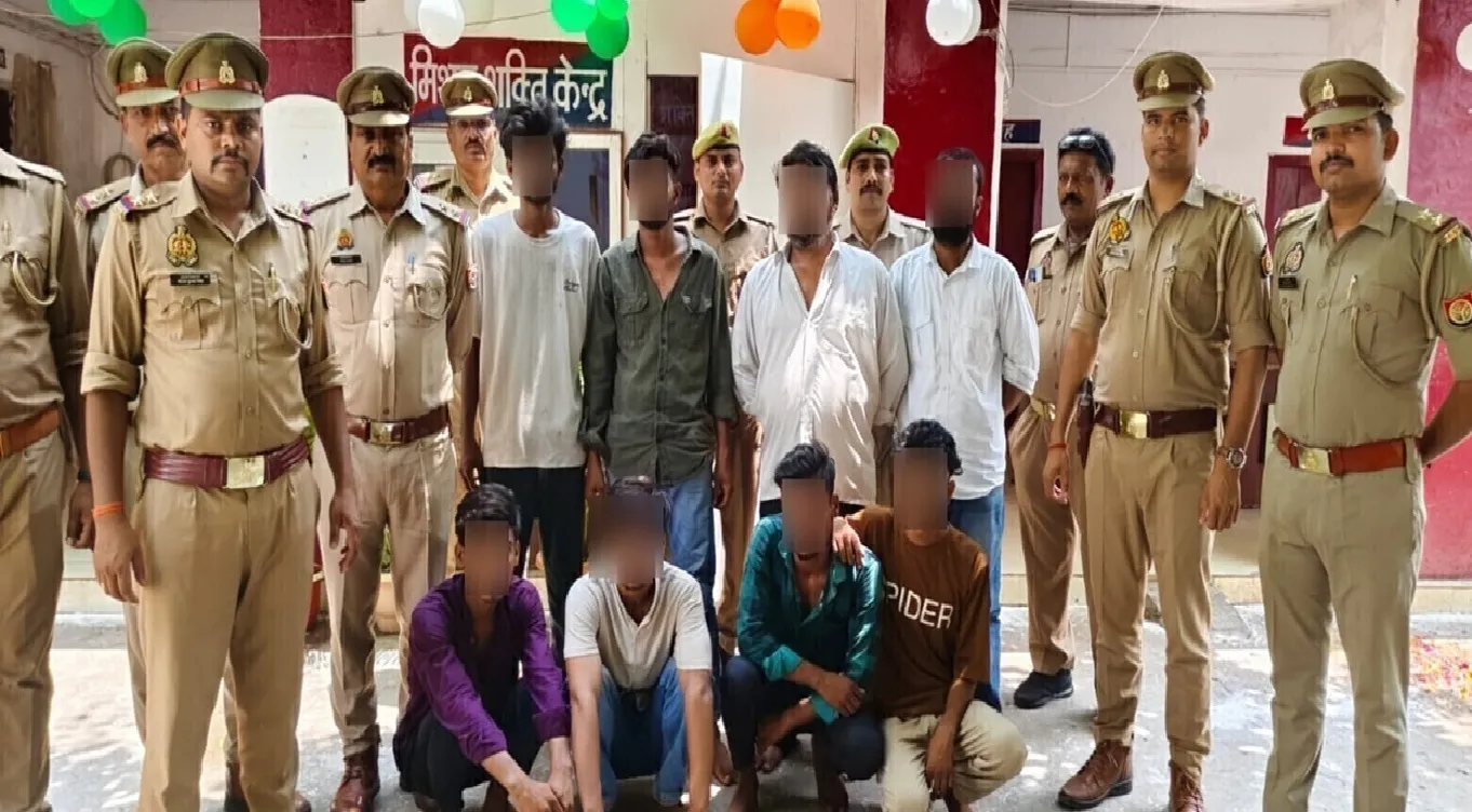 ऐशबाग स्टेशन पर यात्री को झांसे में लेकर लूटा, नशीला पदार्थ पिलाकर कराए डिजिटल ट्रांजेक्शन