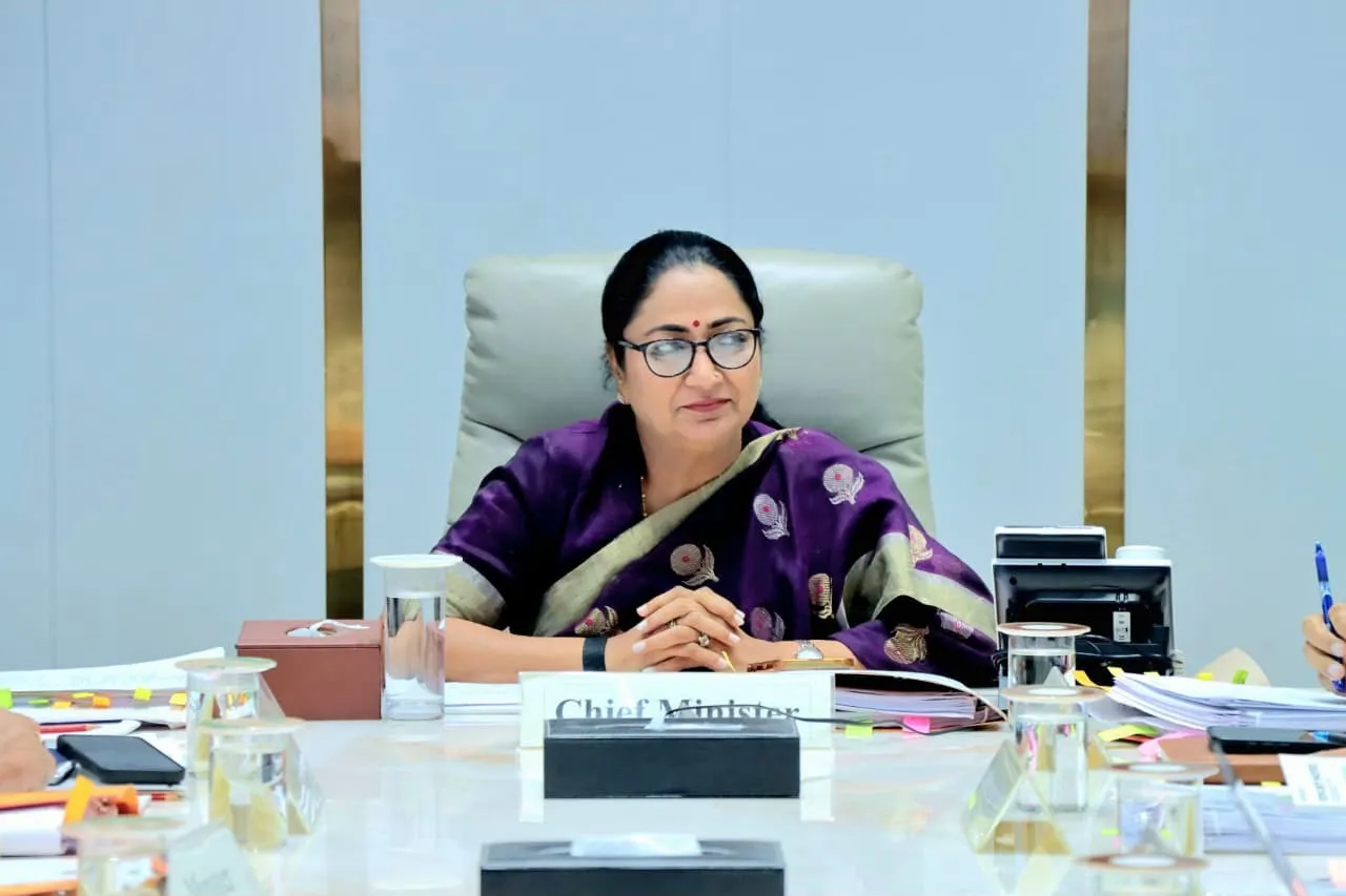 दिल्ली लक्ष्मी योजना के तहत महिलाओं को 26 अगस्त को मिलेगा पेंशन पत्र