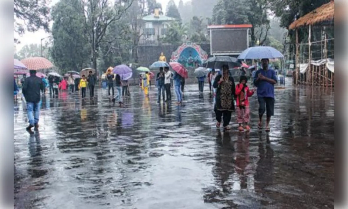 बंगाल में आज बदलेगा मौसम, बारिश के साथ तेज हवाओं का अलर्ट