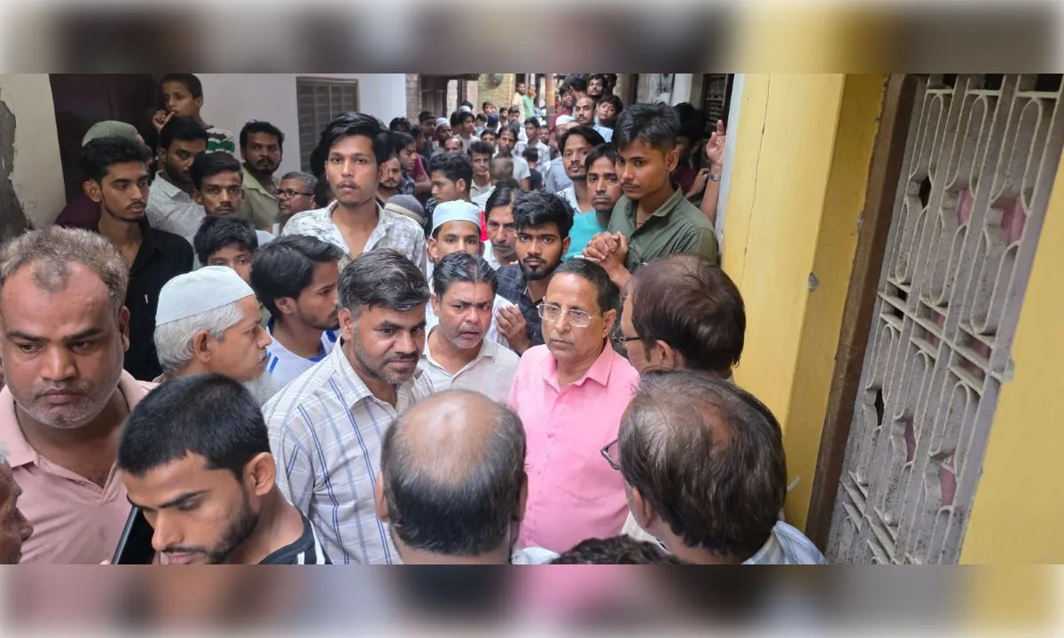मोबाइल फाेन रिचार्ज न करने पर...नाबालिग बालक फंदे से लटका