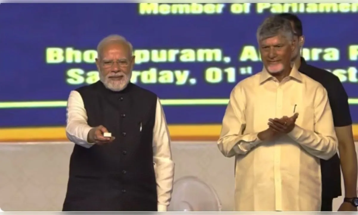 पीएम मोदी ने आंध्र प्रदेश को सौंपा भोगापुरम एयरपोर्ट, विकास परियोजनाओं को मिलेगी गति