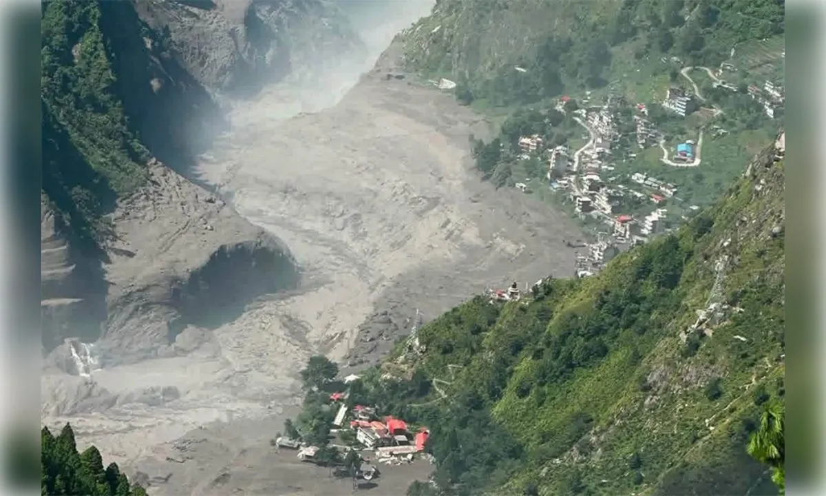 नेपाल: भोटेकोशी बाढ़ में बैंक की 9 शाखाए बहीं, 26 कर्मचारियों से संपर्क नहीं