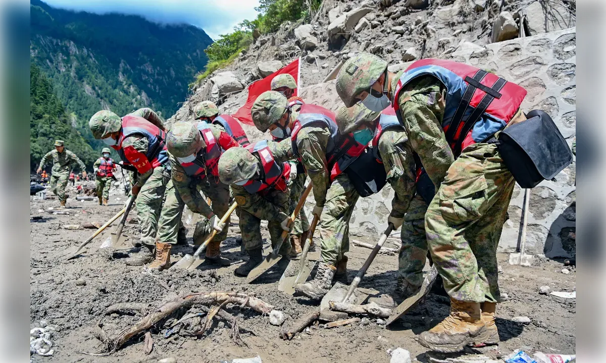 नेपालः सड़ने- गलने लगे शव, प्रभावित क्षेत्रों में महामारी फैलने का खतरा