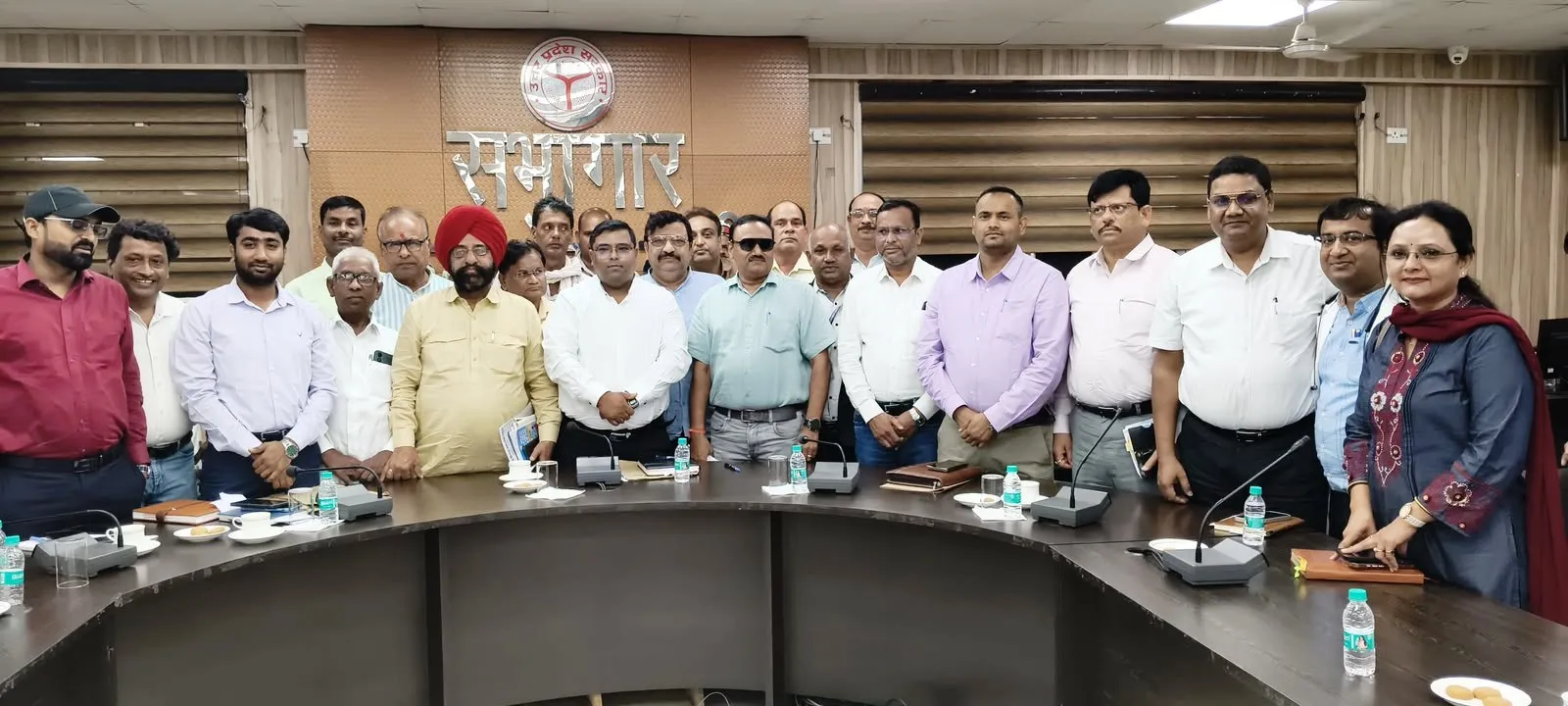 स्वतंत्रता दिवस समारोह दिवस भव्यतापूर्वक मनाये जाने हेतु बैठक संपन्न 