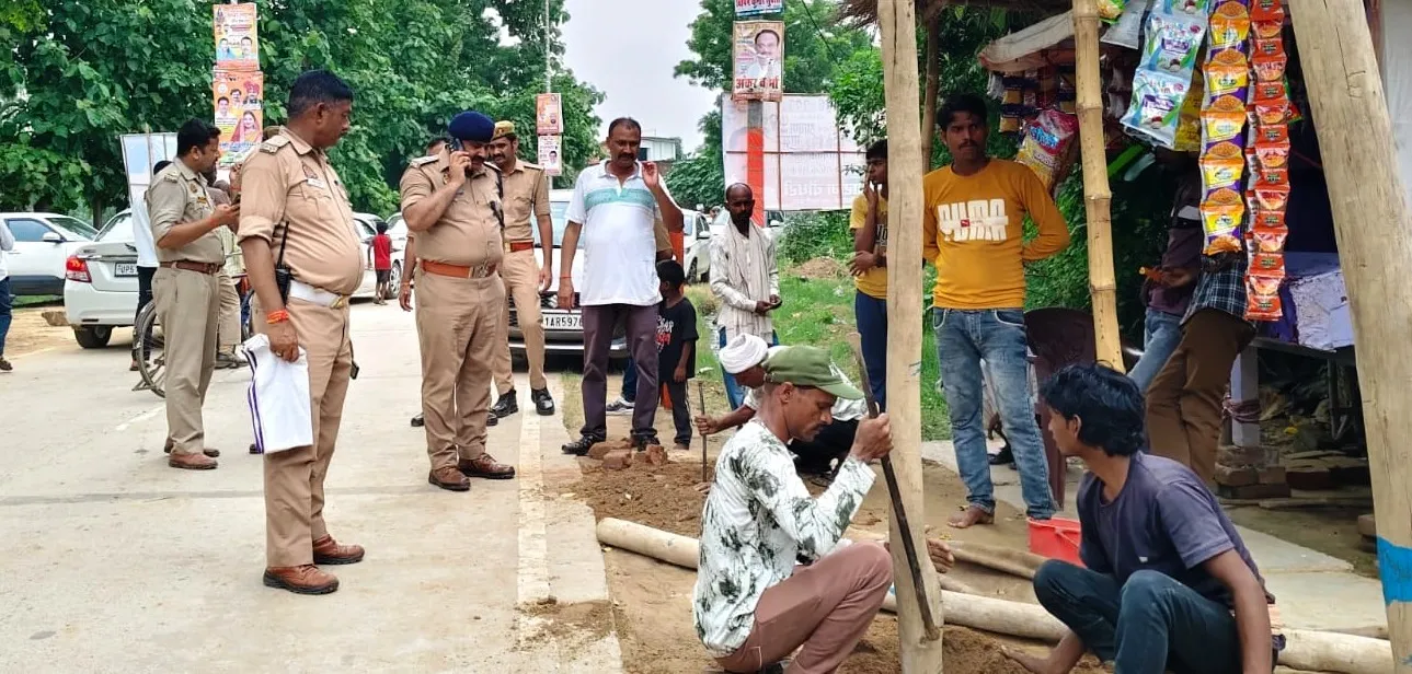 क्षेत्राधिकारी ने कांवड़ यात्रा के दृष्टिगत पार्किंग स्थल और रूट डायवर्जन का निरीक्षण कर दिया आवश्यक निर्देश 