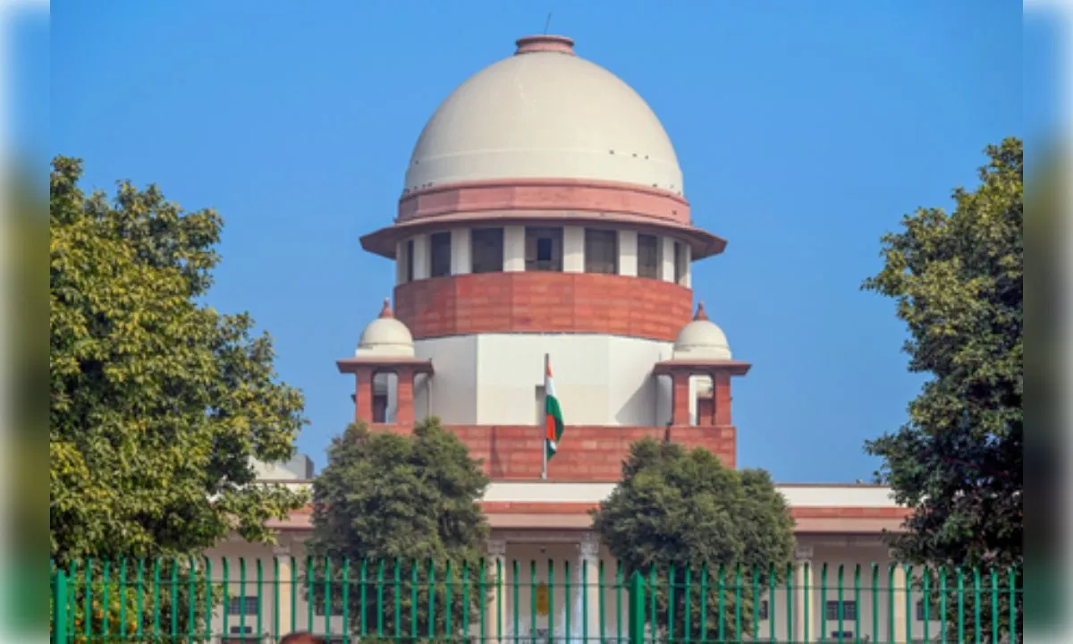 बांके बिहारी मंदिर के दान पर सुप्रीम कोर्ट सख्त, कहा- हर पाई सीधे मंदिर की तिजोरी में जाए