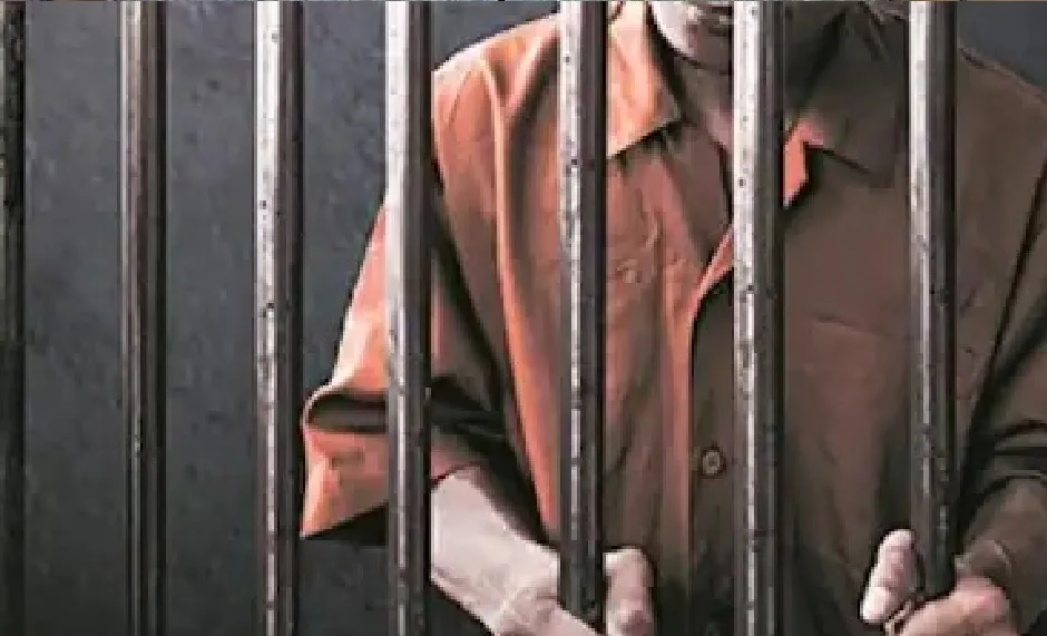 प्रेमिका के पति की हत्या करने वाला 50 हजार का इनामी अपराधी महाराष्ट्र से गिरफ्तार