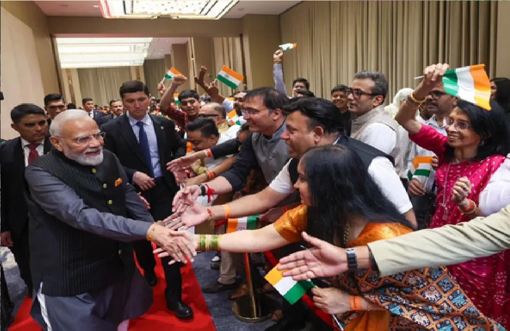 भारत और उज्बेकिस्तान के बीच जीवंत सेतु की तरह हैं भारतीय समुदाय: पीएम मोदी