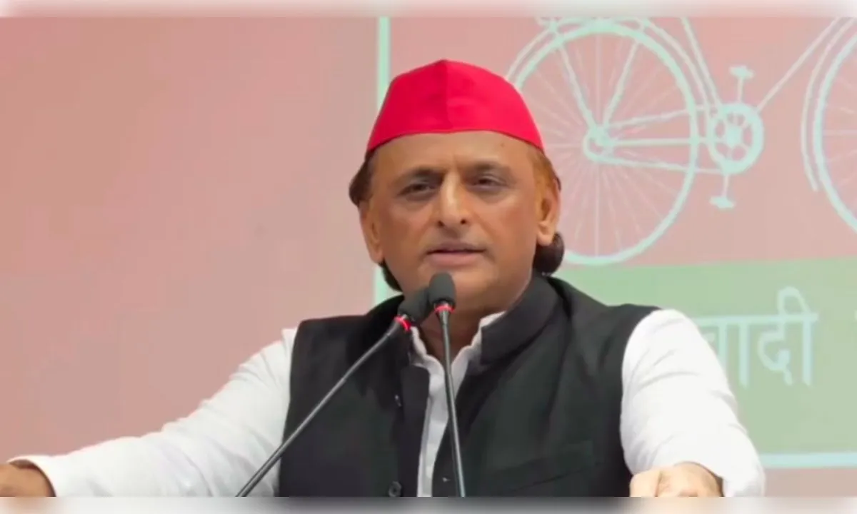 सपा सरकार बनने पर खंगार समाज को मिलेगा राजनीतिक सम्मान, बंद विद्यालय फिर खुलेंगे: अखिलेश 