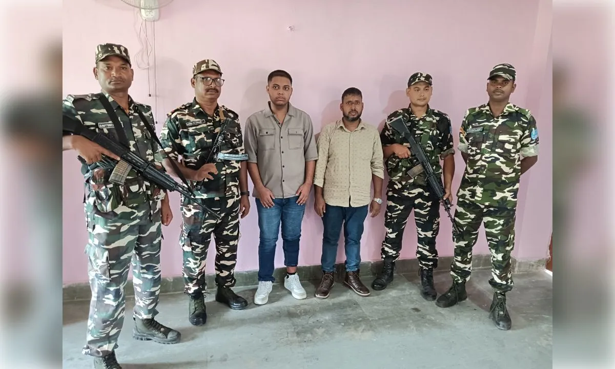 नेपाल सीमा से घुसपैठ करने वाले दो बांग्लादेशी नागरिक गिरफ्तार
