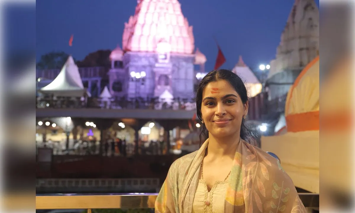 ओलंपिक विजेता मनु भाकर ने बाबा महाकाल की पूजा कर लिया आशीर्वाद