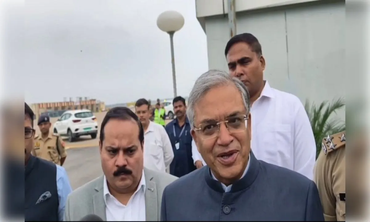 राजनीतिक दलों और Gen-Z से संवाद को लखनऊ पहुंचे सीईसी ज्ञानेश कुमार