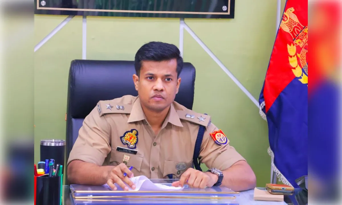 महोबा में छात्रों से बदसलूकी पर चार पुलिसकर्मी लाइन हाजिर