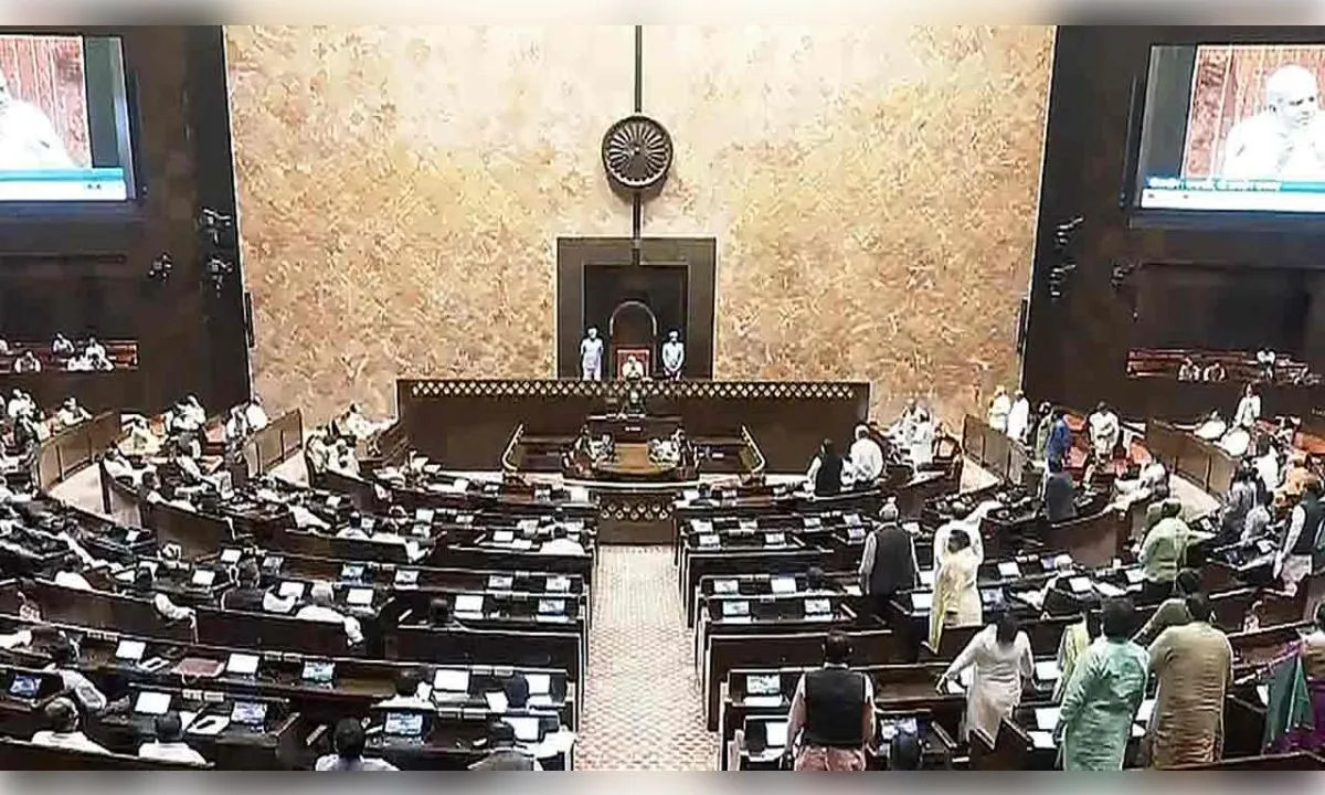 विपक्ष के हंगामे के बीच राज्यसभा की कार्यवाही दोपहर तक स्थगित