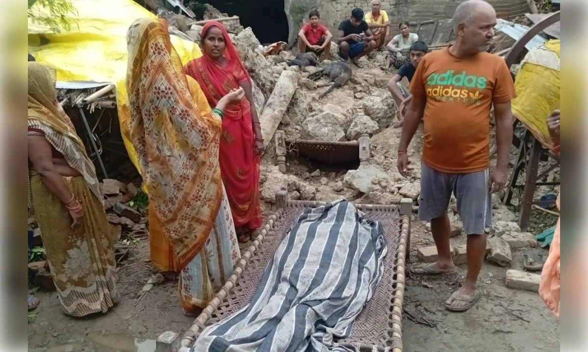अमेठी में बारिश का कहर, मकान गिरने से वृद्धा की मौत