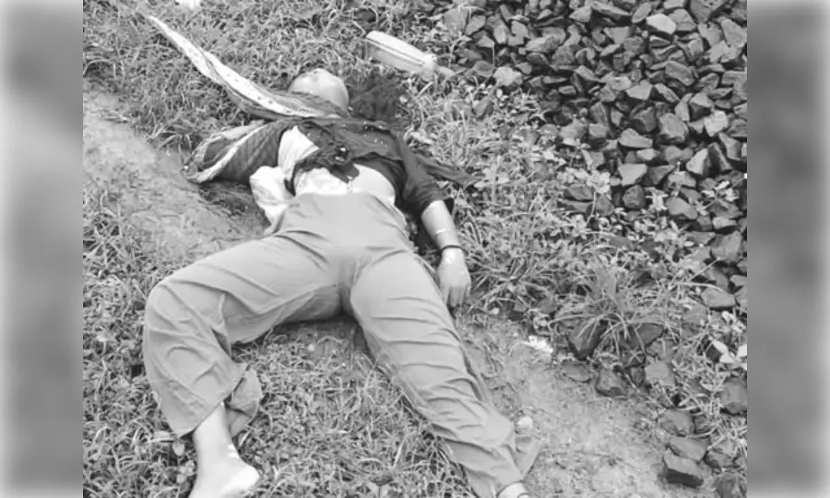रेलवे ट्रैक पर मिला अज्ञात महिला का शव, पहचान में जुटी पुलिस