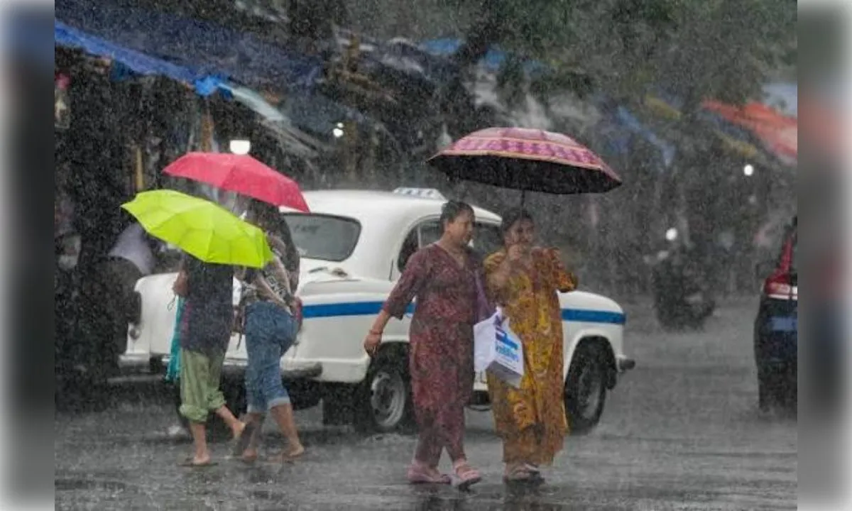 बंगाल में भारी बारिश का अलर्ट, तेज हवाओं के साथ वज्रपात की आशंका