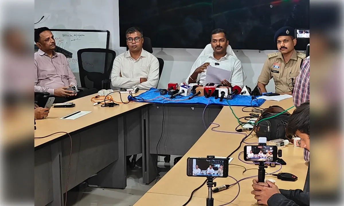 छत्तीसगढ़: विदेशी निवेश का झांसा देकर करोड़ों की ठगी, दो महिलाएं गिरफ्तार