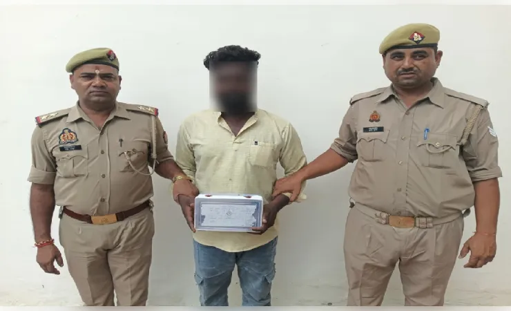 चेकिंग के दौरान अवैध तमंचे के साथ युवक गिरफ्तार, पुलिस को देखकर भागने लगा था आरोपी