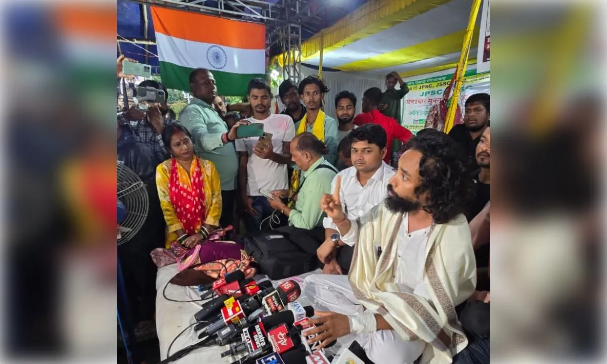 विवादित परीक्षाओं का रद्द होना आंदोलन की जीत: देवेंद्र नाथ महतो