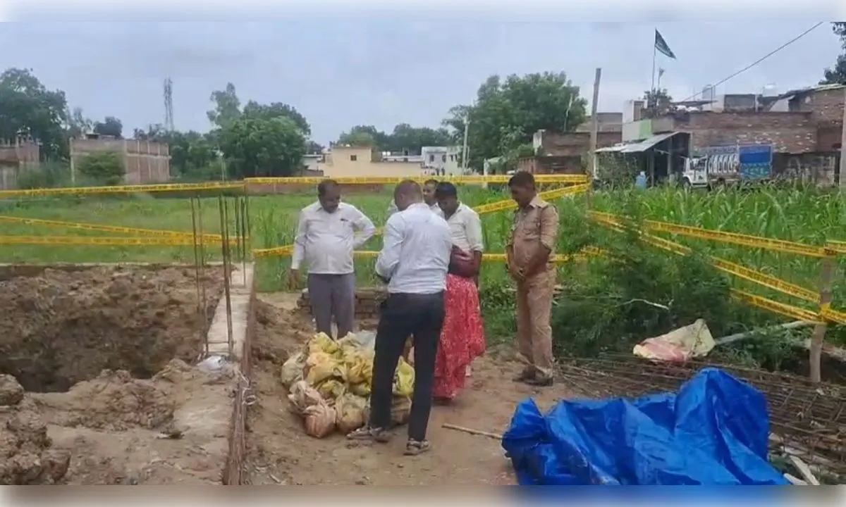 अमेठी में जमीन से निकले 29 धातु के गोले, जांच शुरू