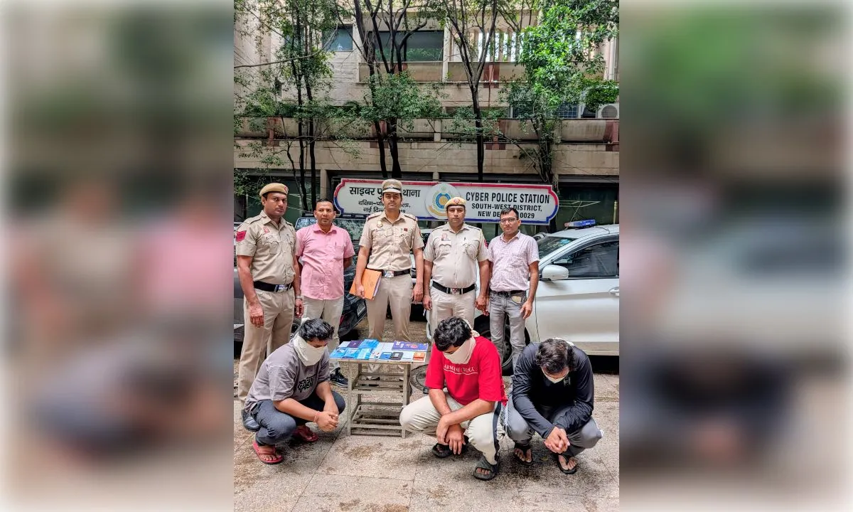 नौकरी का लालच, लाखों की ठगी! चीन से जुड़े साइबर ठगों का भंडाफोड़