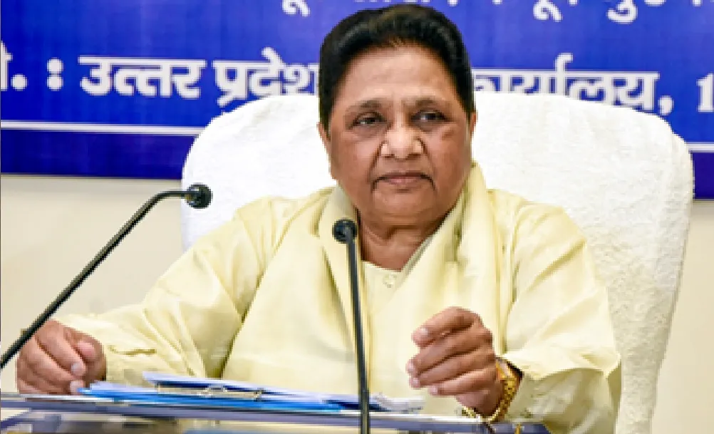 ब्राह्मण समाज के बसपा से जुड़ाव से विचलित होकर सपा ने PDA में ‘P’ से जोड़ा ‘पंडित’: मायावती