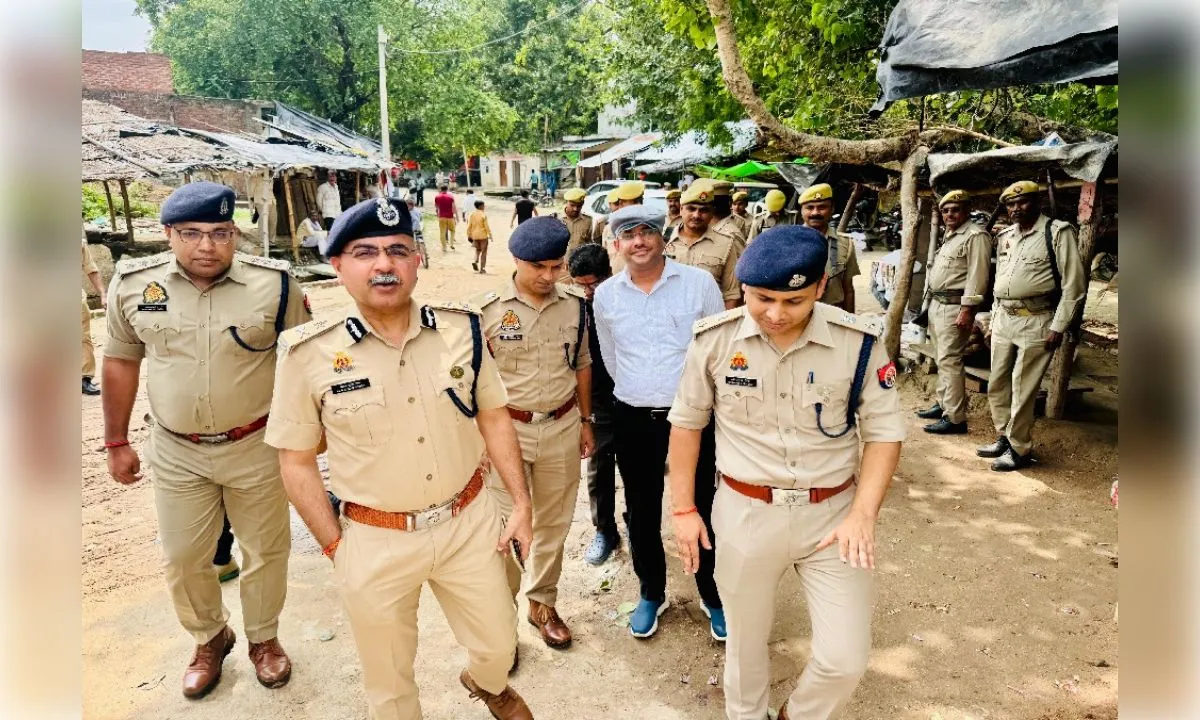सावन के दूसरे सोमवार से पहले IG ने नौबस्ता-भिटौरा गंगा घाट का किया औचक निरीक्षण