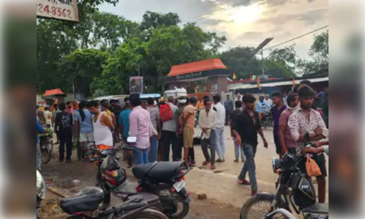 बांदा में तेज रफ्तार ट्रक ने साइकिल सवार को कुचला, मौत