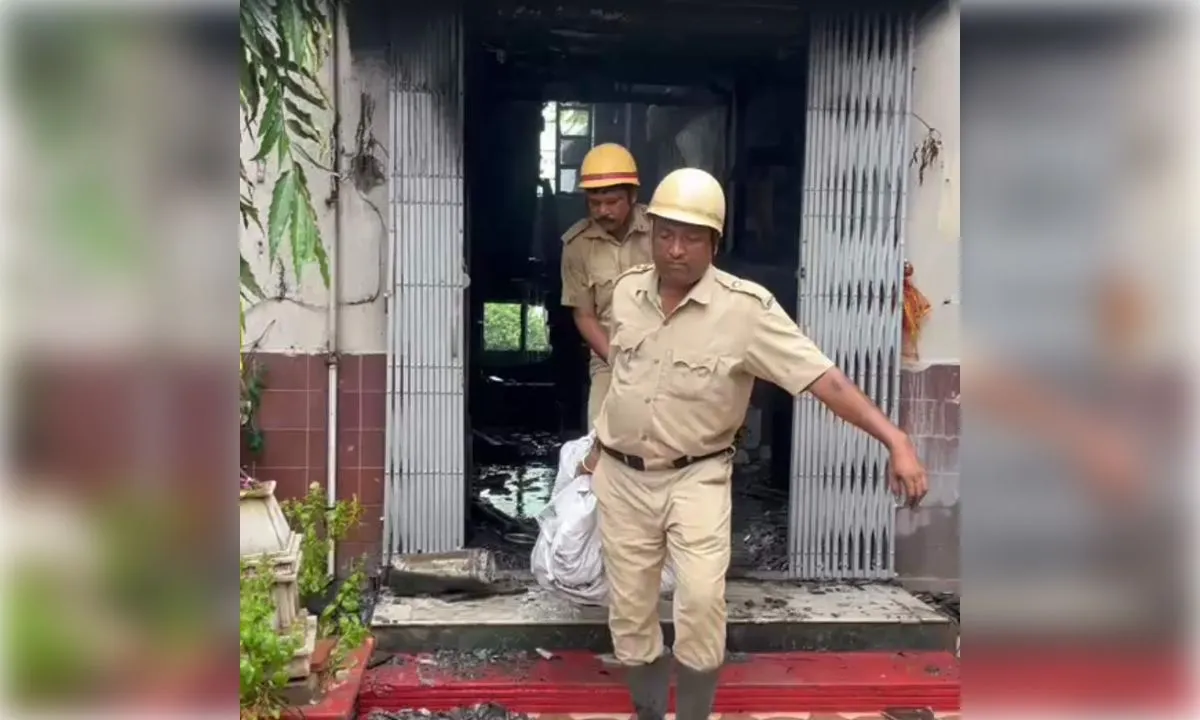 तारापीठ होटल अग्निकांड में 9 मौतें, फायर सेफ्टी पर उठे सवाल