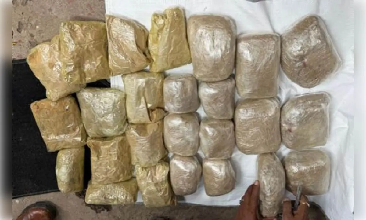 ऑपरेशन ब्लैक हॉक में हेरोइन सिंडिकेट का भंडाफोड़, तीन तस्कर गिरफ्तार