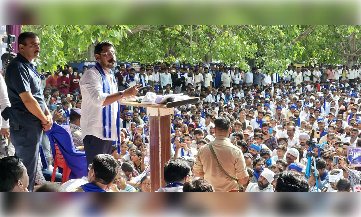 ईको गार्डन में गूंजे नारे, ‘बैलेट पेपर लाओ, लोकतंत्र बचाओ’
