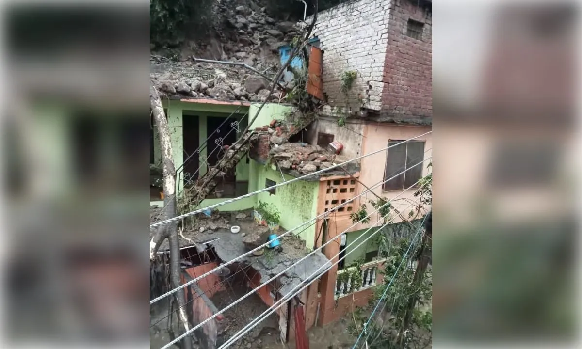 मानसून का कहर, 38 दिनों में 142 लोगों की मौत, 293 घर क्षतिग्रस्त